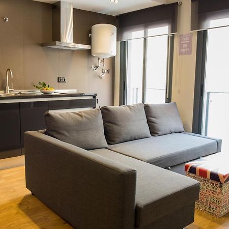 Ab Apartamentos Museum Малага Экстерьер фото